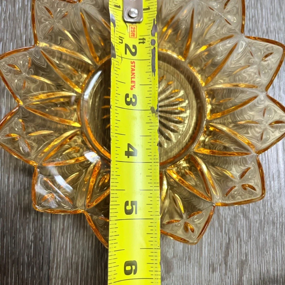 Vintage Federal Glass Amber Petal Bowl Sunflower Starburst Marigold 6 inch